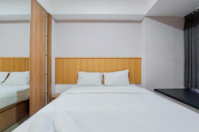 Well Furnished and Cozy Studio Collins Boulevard Apartment By Travelio